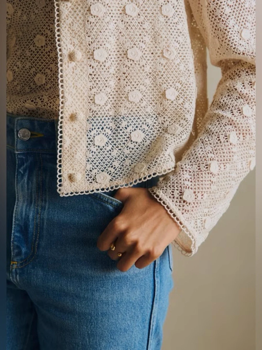 Sezane Nora guipure crochet lace button front shirt - Picture 2 of 8